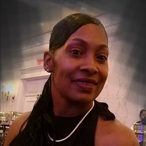 Meet your Posher, Toni